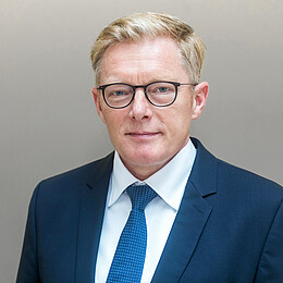 Porträt photo Christopher Baum